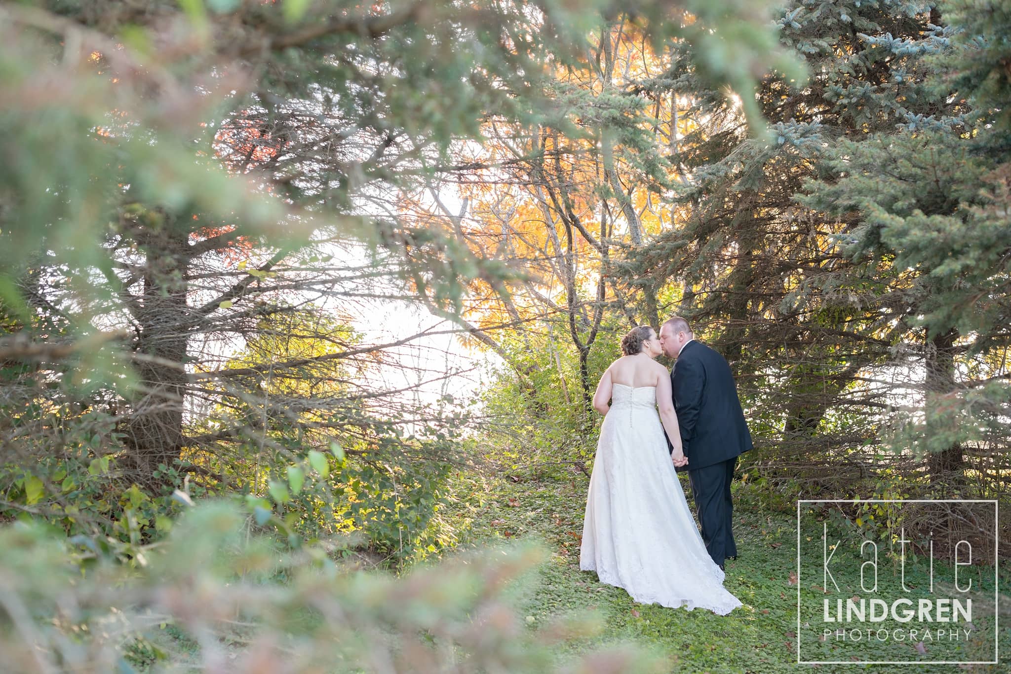 Stephanie And Nick Living History Farms Wedding Des Moines Area Wedding Photography Katie