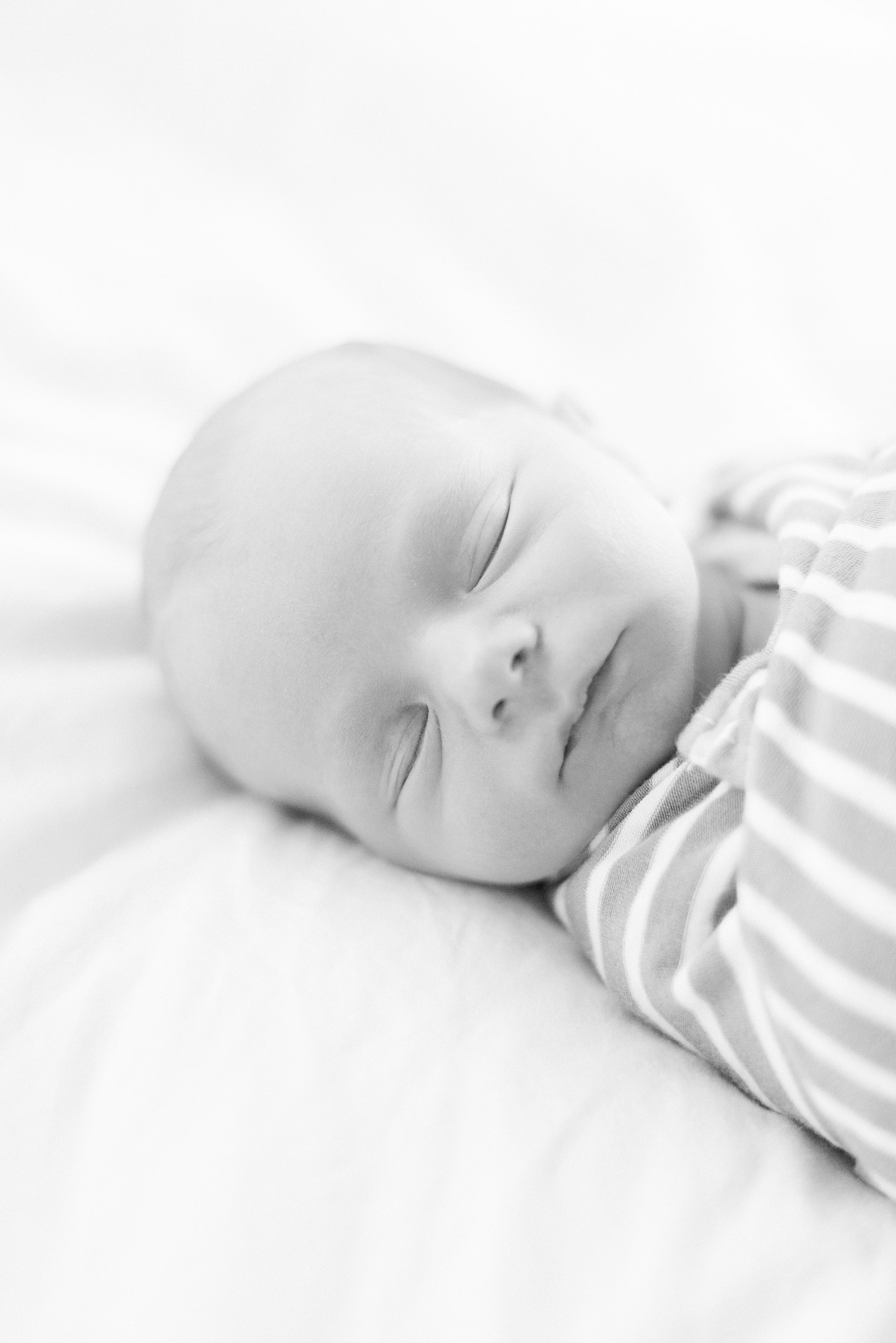 Des Moines Newborn Photographer